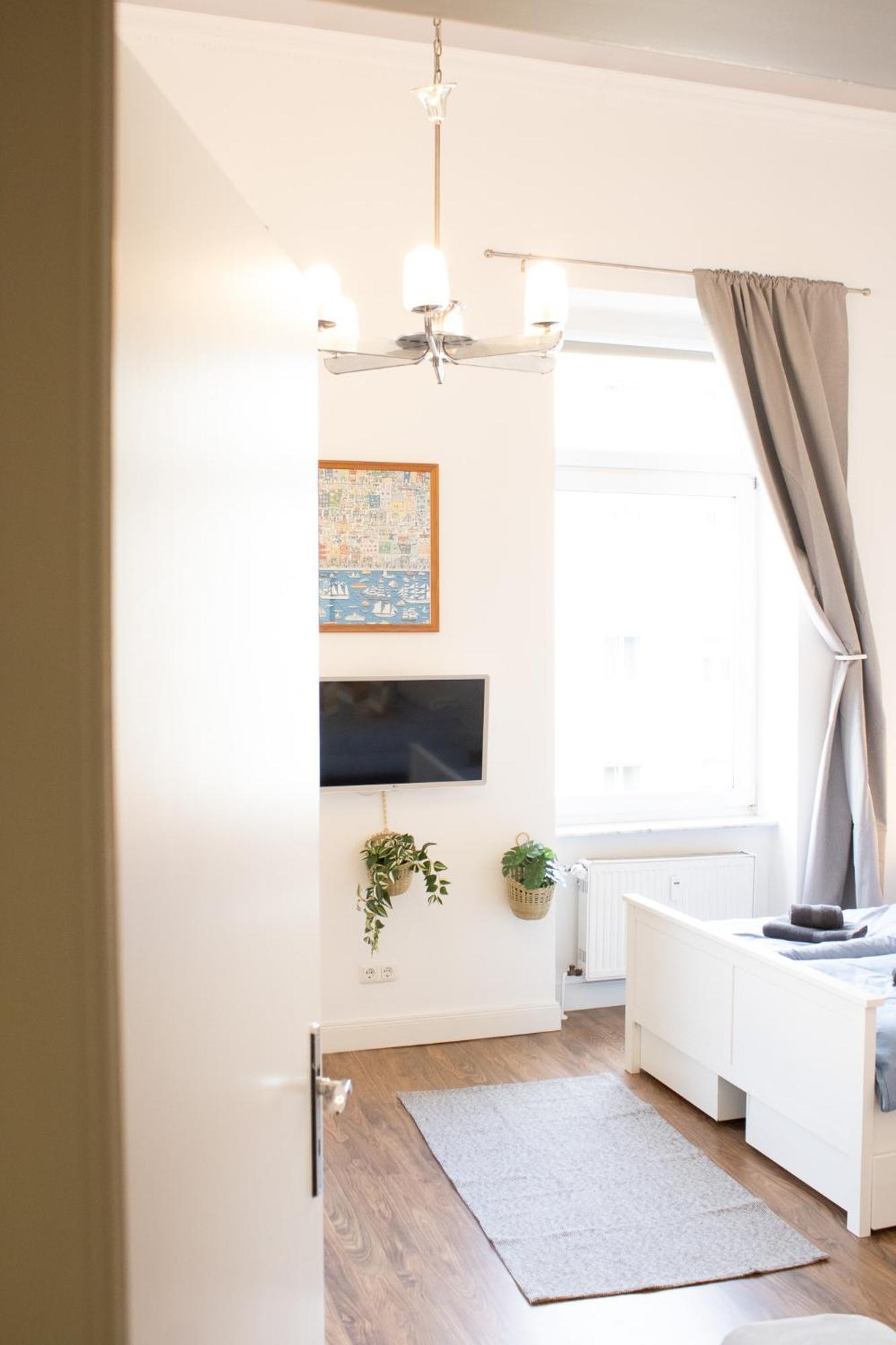 Apartment Wiesbaden Mitte, Zentral Am Park, Congresscenter 5 Min, Bahnhof 10Min Exteriör bild
