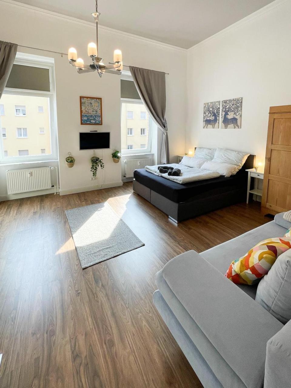 Apartment Wiesbaden Mitte, Zentral Am Park, Congresscenter 5 Min, Bahnhof 10Min Exteriör bild